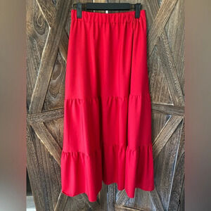 NWOT Size XS Red Tiered Full Length Prairie Skirt with Pockets